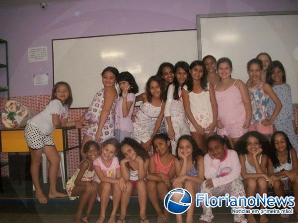 Escola Pequeno Príncipe encerrou ano letivo com III Noite do Pijama.(Imagem:FlorianoNews)