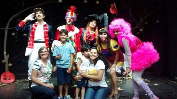 Giramundo e Associação de Apoio à Cultura Florianense apresentam espetáculo em Floriano.(Imagem:ASCOM)