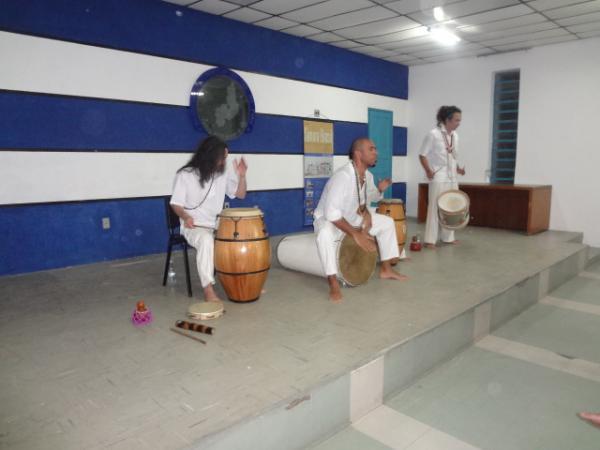 Alabê Ôni realizou abertura de concertos do Sonora Brasil em Floriano.(Imagem:FlorianoNews)