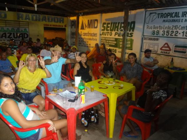 Jogo Brasil x Espanha faz torcedores vibrarem em Floriano.(Imagem:FlorianoNews)