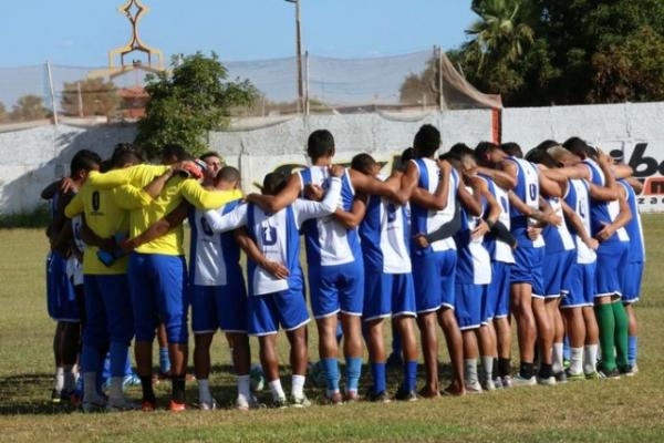 Repaginado, elenco do Altos terá 50 dias de pré-temporada antes de estrear no Piauiense 2017.(Imagem:Luís Júnior)