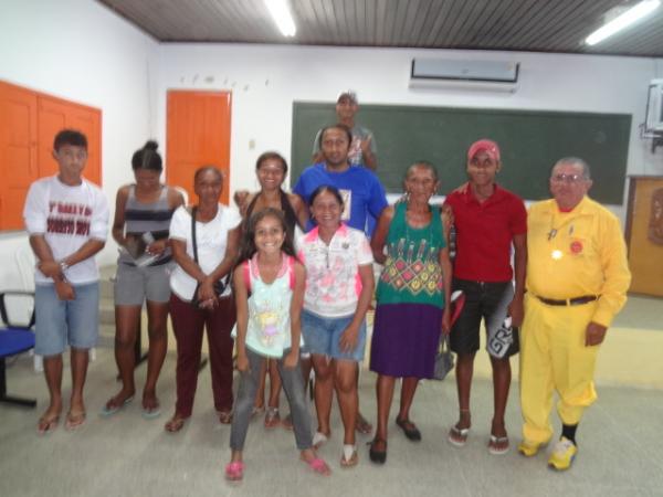 Organizadores de quadrilhas de Floriano participam de reunião.(Imagem:FlorianoNews)