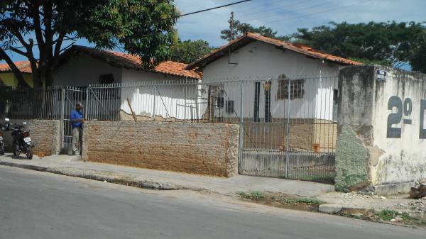 Antigo prédio do 2º DP passa por revitalização para sediar o Corpo de Bombeiros de Floriano.(Imagem:FlorianoNews)