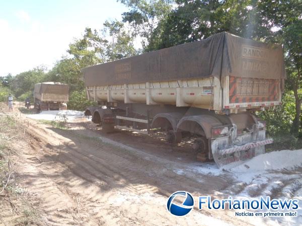 Assaltantes rendem motorista e roubam pneus de carreta em Floriano.(Imagem:FlorianoNews)