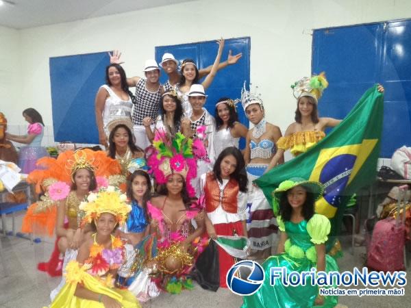 Projeto Expressões das Raízes Brasileiras apresenta o espetáculo de danças regionais.(Imagem:FlorianoNews)