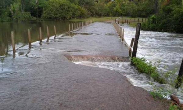 INMET emite sinal de alerta para acumulado de chuva em todo Piauí.(Imagem:Fala Piauí)