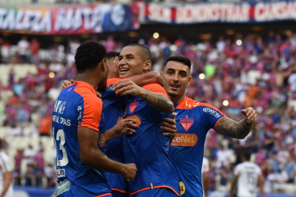 Fortaleza goleia Santa Cruz e vence primeiro jogo na Copa do Nordeste(Imagem:Caio Rocha/FramePhoto/Folhapress)