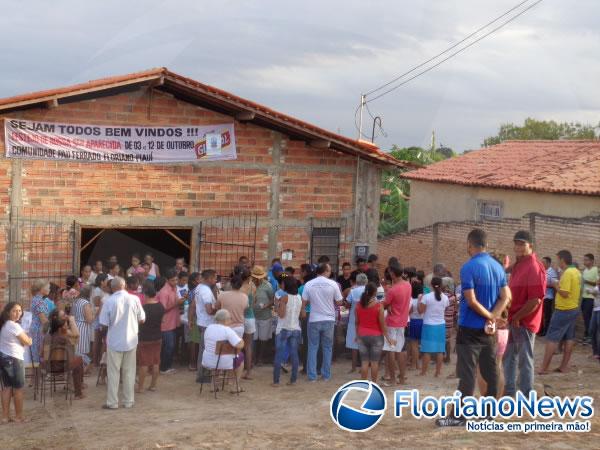 Comunidade comparece para alvorada do festejo.(Imagem:Bairro Pau-Ferrado)