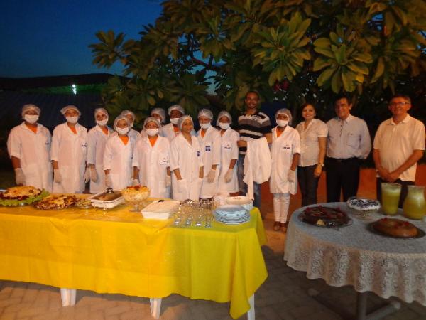 SENAC Floriano encerra turma de Auxiliar de Cozinha com jantar.(Imagem:FlorianoNews)