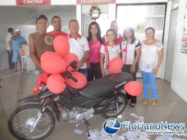 Emplacadora O Gaúcho realiza sorteio de motocicleta Honda.(Imagem:FlorianoNews)