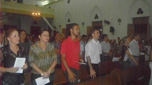Gilberto e Salomão participam de Missa em Ação de Graças pela vitória.(Imagem:FlorianoNews)