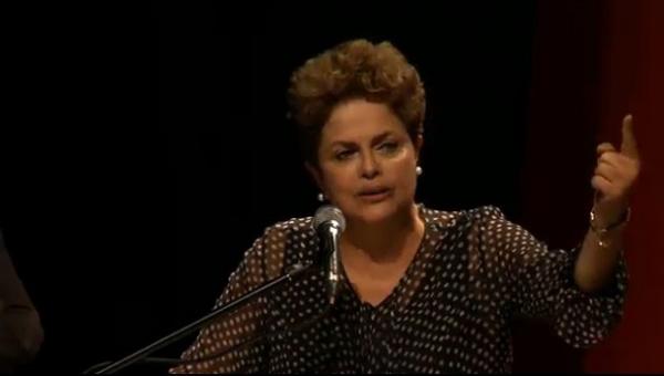 Dilma discursa no aniversário de 35 anos do PT, em Minas.(Imagem:Reprodução / Site PT)