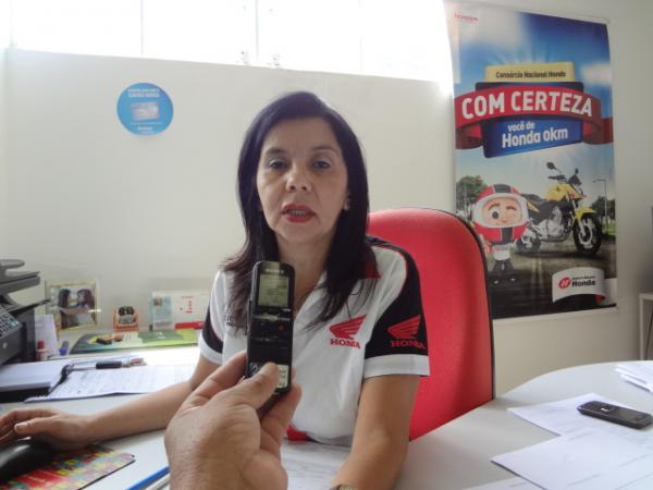 Luzian Borges, gerente de vendas da Concessionária Honda Cajueiro Motos(Imagem:FlorianoNews)