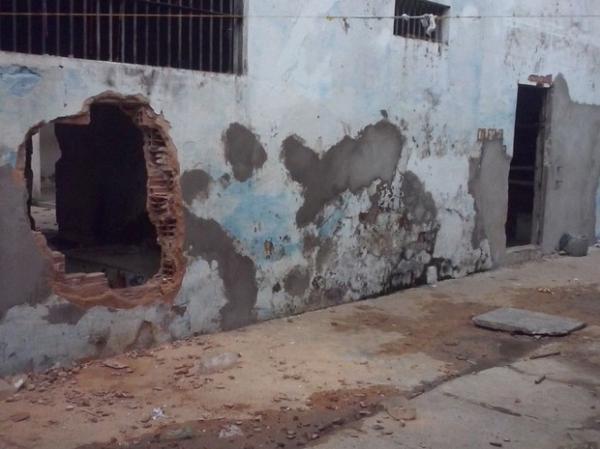 Túneis e buracos são encontrados nos presídios do Piauí.(Imagem:Divulgação/Sinpoljuspi)