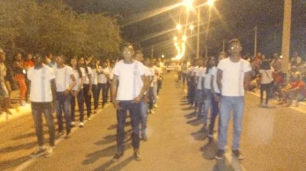 Desfile Cívico na Avenida Beira rio encerra Semana da Pátria em Floriano.(Imagem:FlorianoNews)