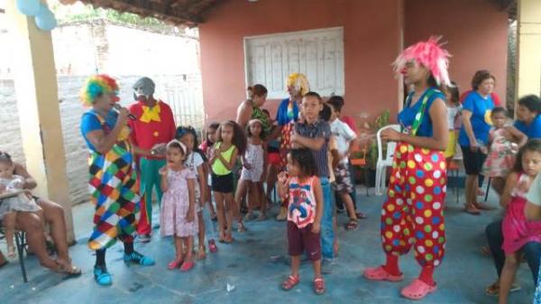 Associações de moradores promovem festa para crianças de Floriano.(Imagem:FlorianoNews)