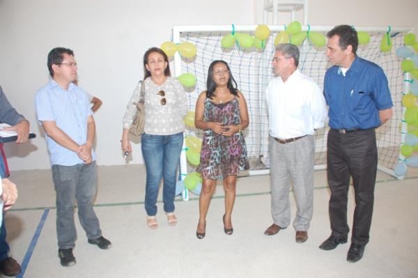 Escola Municipal José Francisco Dutra ganha Quadra Coberta.(Imagem:Secom)