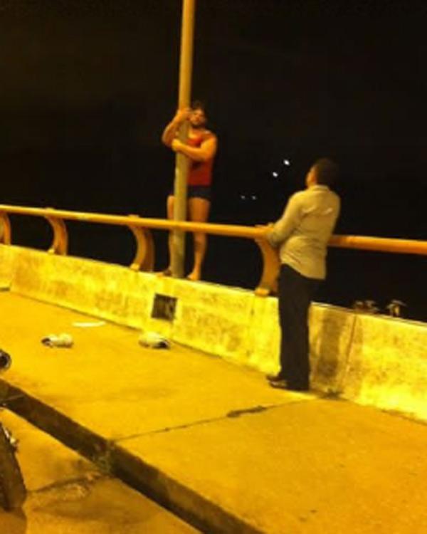 Jovem tenta se jogar da Ponte Frei Serafim (Imagem:180graus)