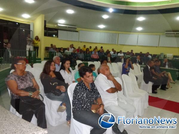 Medalha do Mérito Agrônomo Parentes é concedida ao Repórter Amarelinho e ao Prof. Luiz Paulo.(Imagem:FlorianoNews)