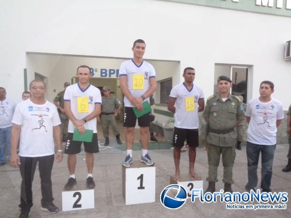 3º BPM realizou tradicional Corrida da Fogueira em Floriano.(Imagem:FlorianoNews)