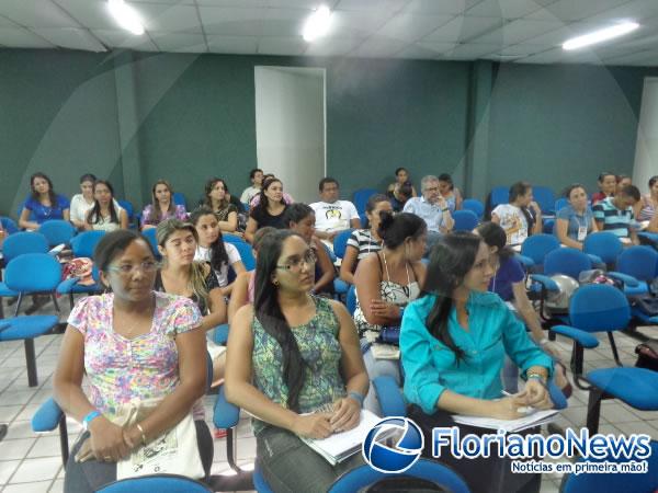 Floriano sediou Seminário 