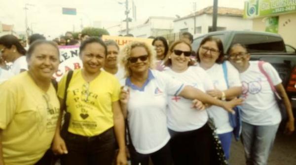 SEMDAS realizada caminhada pelo Dia Internacional da Não-violência Contra a Mulher.(Imagem:FlorianoNews)