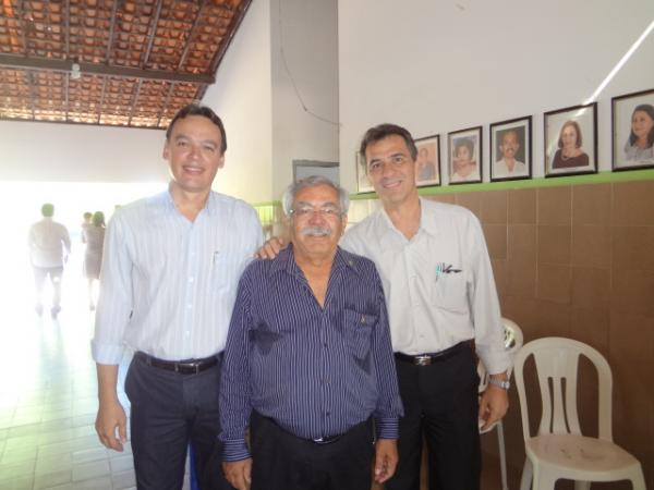 Vereador Fábio Braga, Diretor Coronel Vieira e Prefeito Gilberto Júnior.(Imagem:FlorianoNews)