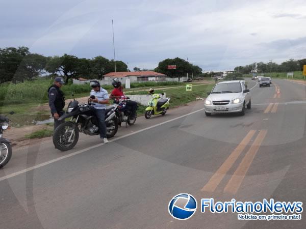 Polícia Militar realizou blitz repressiva em Barão de Grajaú.(Imagem:FlorianoNews)