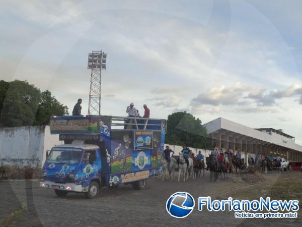 Realizada tradicional Cavalgada do Vaqueiro em Floriano.(Imagem:FlorianoNews)