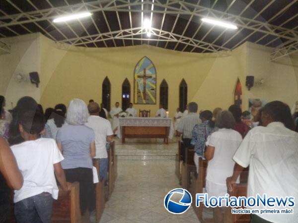 Procissão e missa encerram festejos à Santo Antônio em Floriano.(Imagem:FlorianoNews)