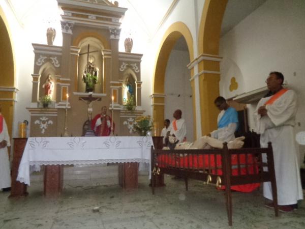 Fé e devoção marcam procissão do Senhor Morto em Floriano.(Imagem:FlorianoNews)