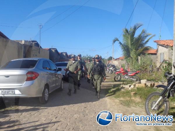 Polícia Militar de Floriano realiza operação no Conjunto Gabriel Kalume.(Imagem:FlorianoNews)