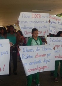Trabalhadores na SEDUC pressionam para resolver demandas.(Imagem:Divulgação)