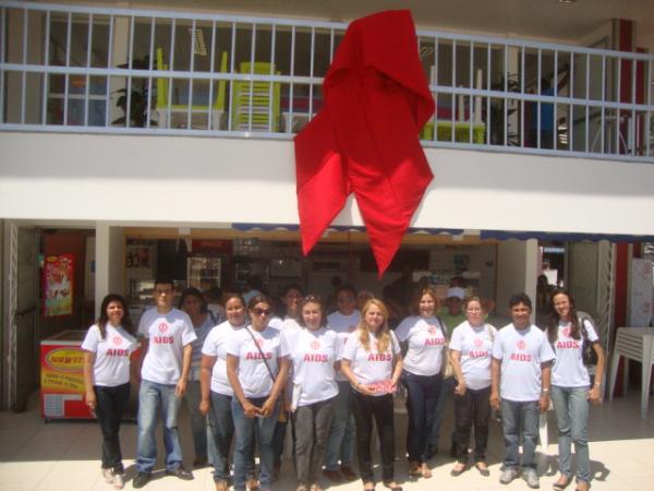 Dia Mundial de Luta Contra a AIDS - Laço vermelho sina da luta contra a doença(Imagem:redaçao)