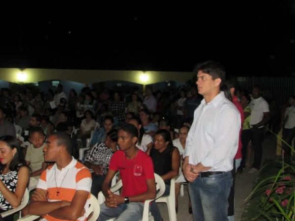 Enéas Maia prestigia inauguração no Mosteiro em Floriano.(Imagem:Jaquelina Nascimento)