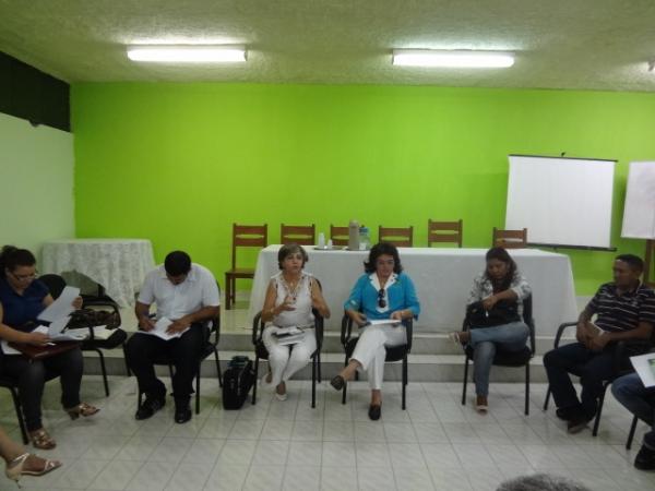 Regional de saúde realiza encontro com o colegiado gestor .(Imagem:FlorianoNews)