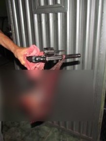 Arma utilizada por assaltante havia sido roubada horas antes do crime.(Imagem:José de Jesus Coquerinho)