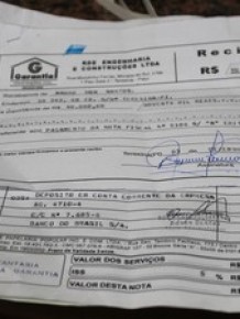 Estelionatário chegou a fazer um recibo falso do dinheiro.(Imagem:Catarina Costa / G1)