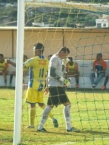 Raphael Freitas é o camisa 11 do Pesqueira.(Imagem:PesqueiraFC)