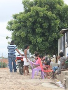 Velório do menor de 17 anos acontece na casa dos avôs.(Imagem:Gil Oliveira / G1)