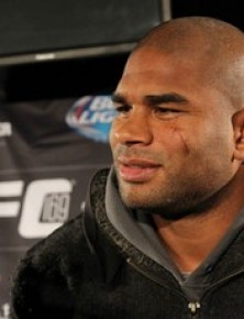 Após queda para Rothwell, Overeem tentará volta por cima contra Struve.(Imagem:Adriano Albuquerque)