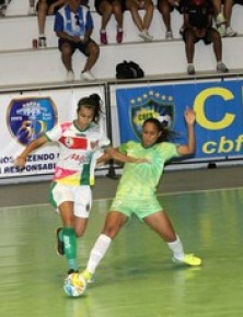 Meninas do IFPI apresentam falhas e perdem no 1º jogo do JUBs.(Imagem:Vlademir Almeida/CBFS)