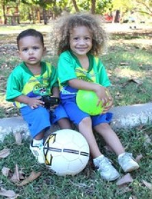 Luan e Murilo: sósias de David Luiz e Thiago Silva ganham destaque após foto.(Imagem:Wenner Tito)