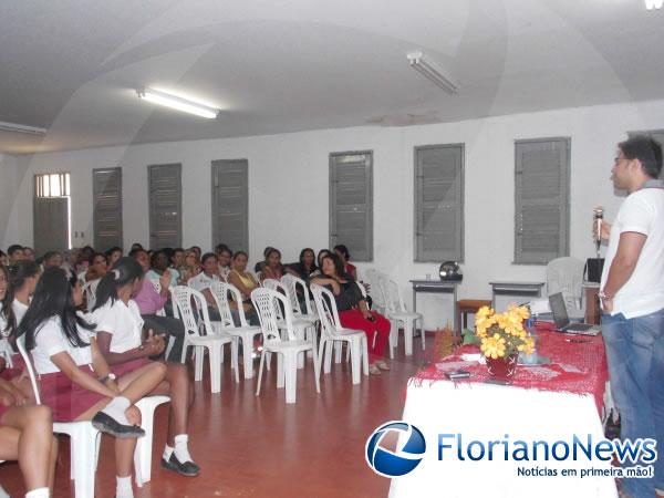 Realizado em Floriano o IV Ciclo de Palestras do CEJA.(Imagem:FlorianoNews)