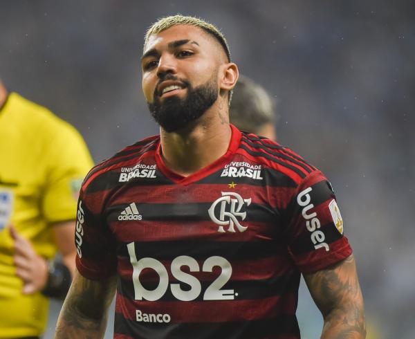 Artilheiro do Brasil, que teve dois gols anulados diante do Grêmio, não vivia 
