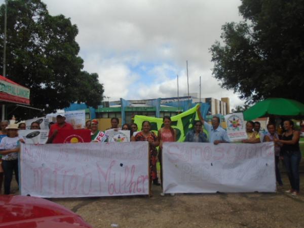 Sindicato dos Trabalhadores Rurais realiza ato contra a Reforma da Previdência.(Imagem:FlorianoNews)