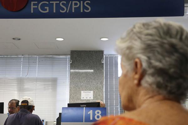 Com maior cobertura do país, PIS/Pasep injetou R$ 221 milhões no PI.(Imagem:José Cruz / Agência Brasil)