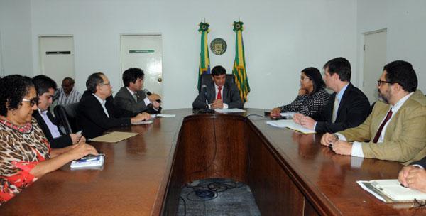 Reunião com representantes do Fundo Internacional de Desenvolvimento Agrícola.(Imagem:Jardenya Bezerra)