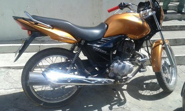 Moto encontrada com a acusada. (Imagem:Divulgação)