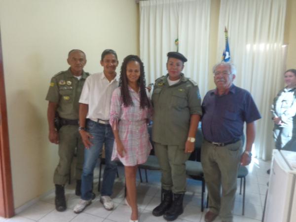 3º BPM ofereceu café da manhã aos alunos da APAE de Floriano.(Imagem:FlorianoNews)